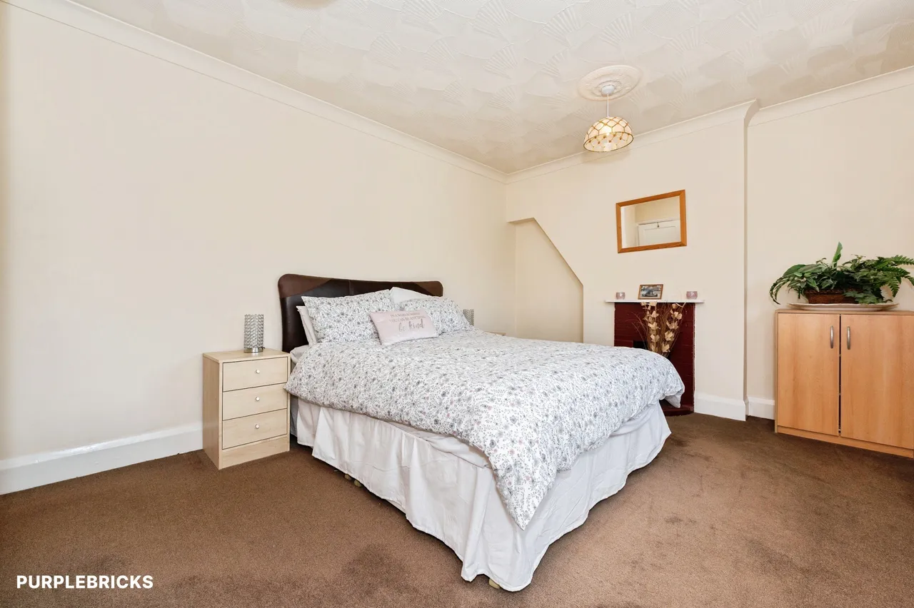 Wrotham Road, Gravesend, DA11, photo 25