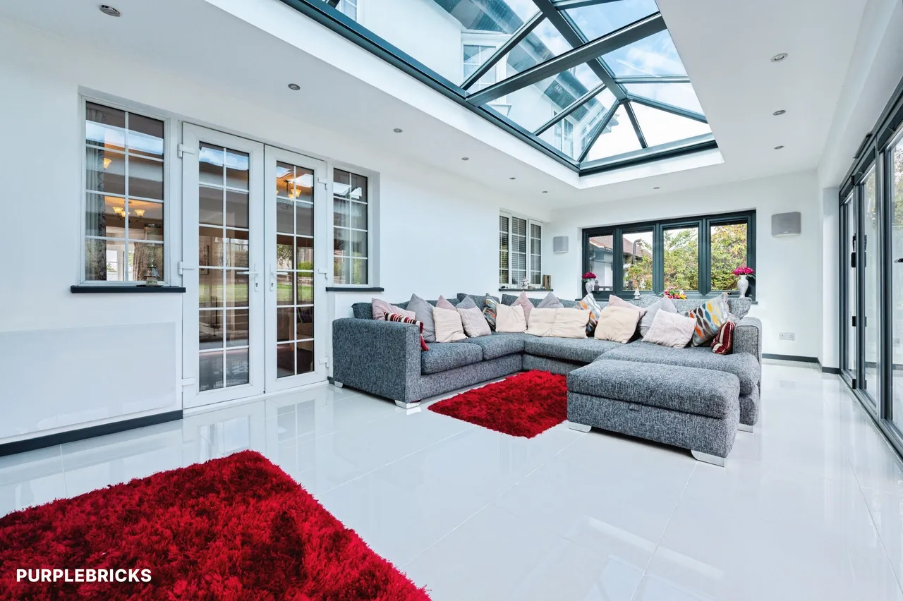 Wrotham Road, Gravesend, DA11, photo 9