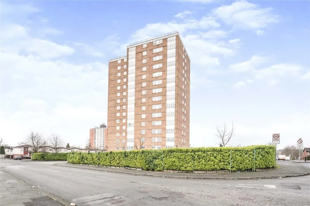 1 bed flat for sale, Highclere Avenue, Salford, M7