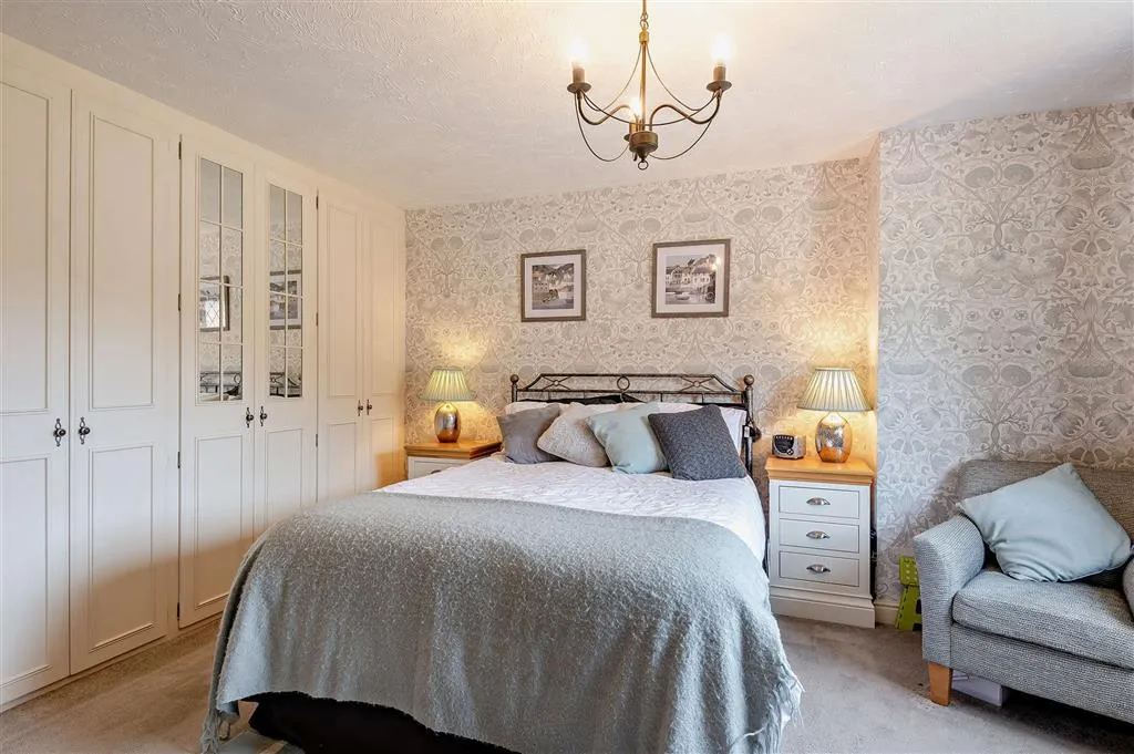 Trienna, Orton Longueville, PE2, photo 14