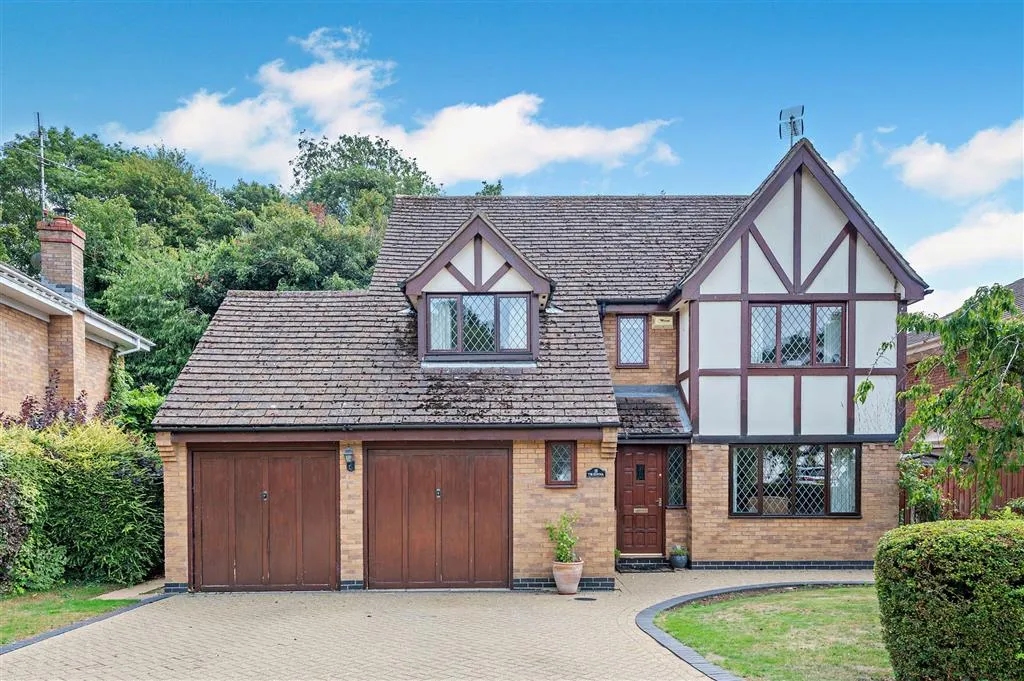 5 bed house for sale, Trienna, Orton Longueville, PE2