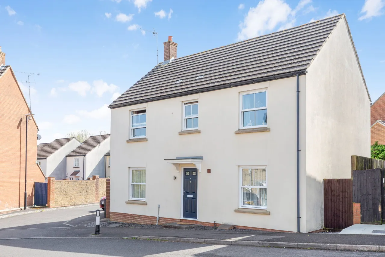 4 bed house for sale — Bell Chase, Yeovil, BA20 2FE