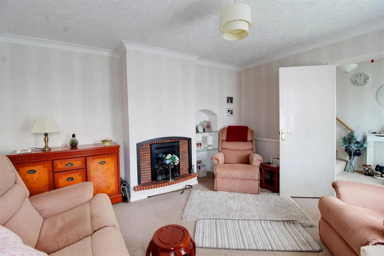 Brookside, South Mimms EN6 3PU, photo 2