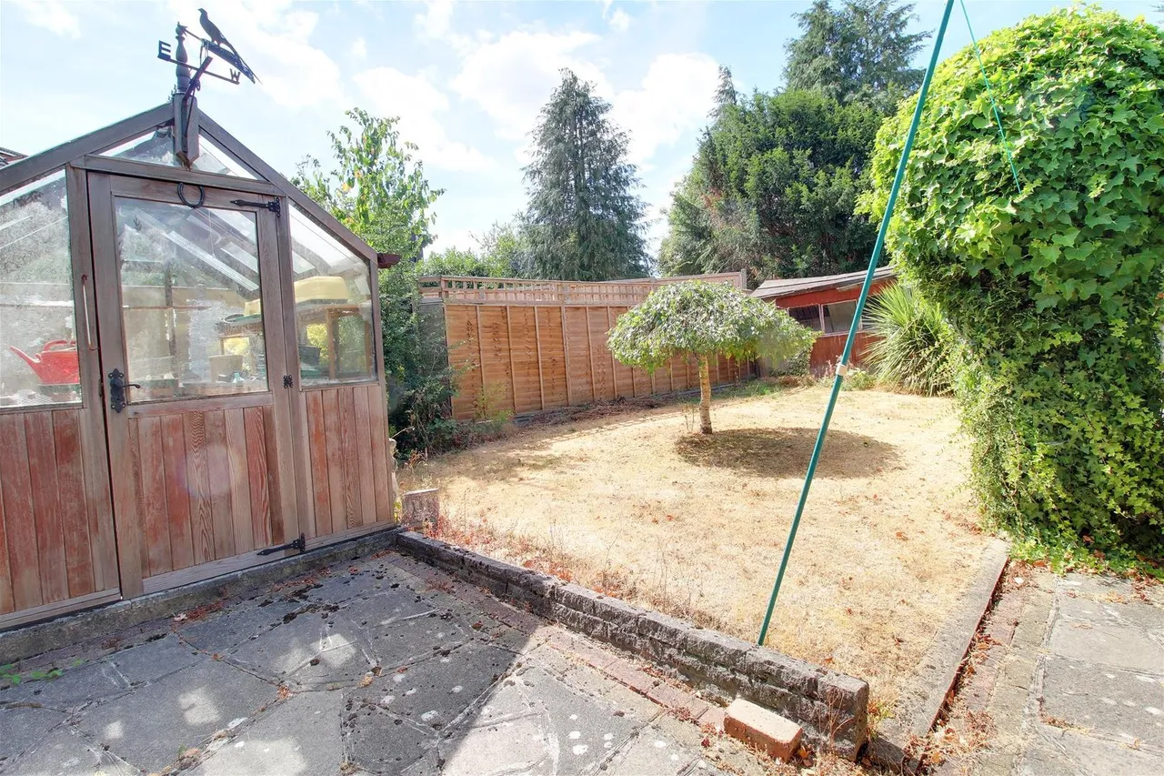 Brookside, South Mimms EN6 3PU, photo 16