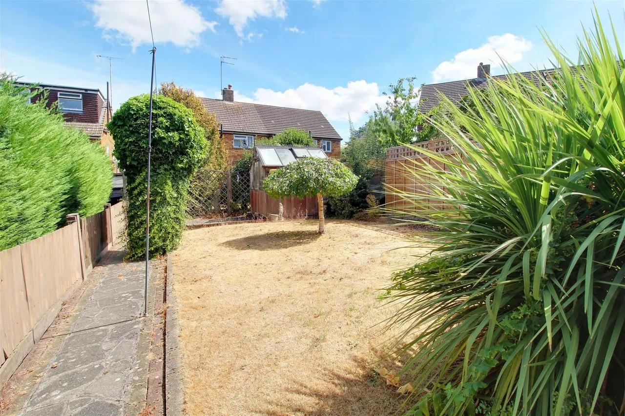 Brookside, South Mimms EN6 3PU, photo 18