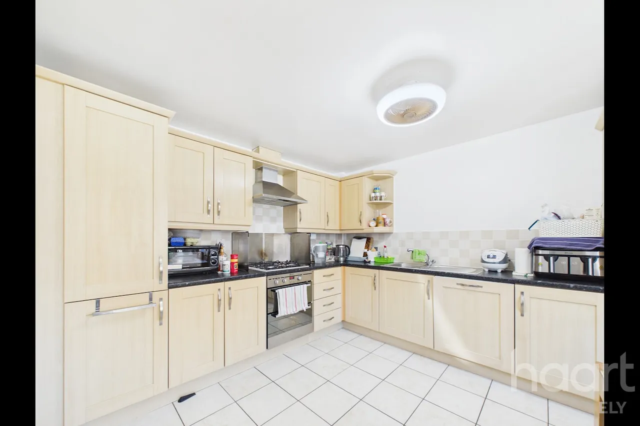 Lapwing Way, Soham, CB7, photo 2