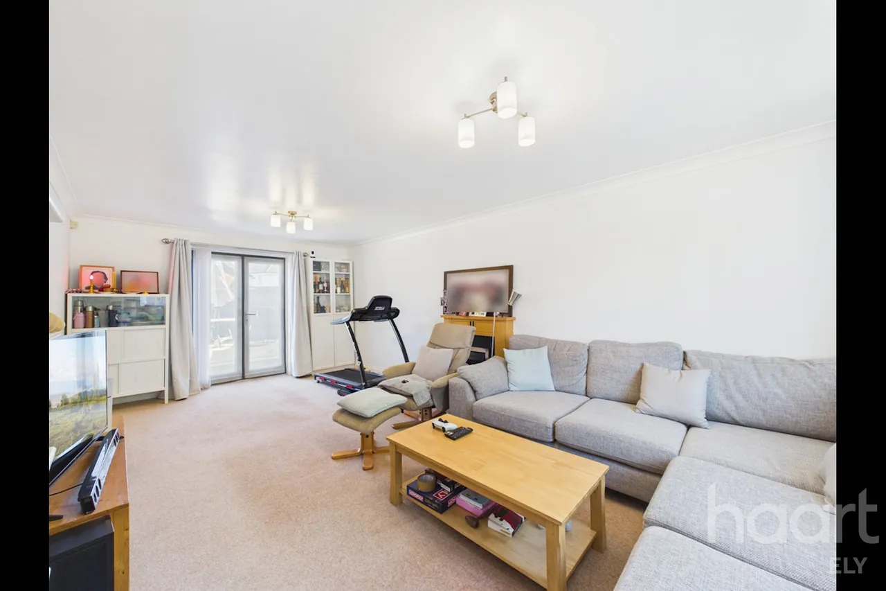 Lapwing Way, Soham, CB7, photo 5