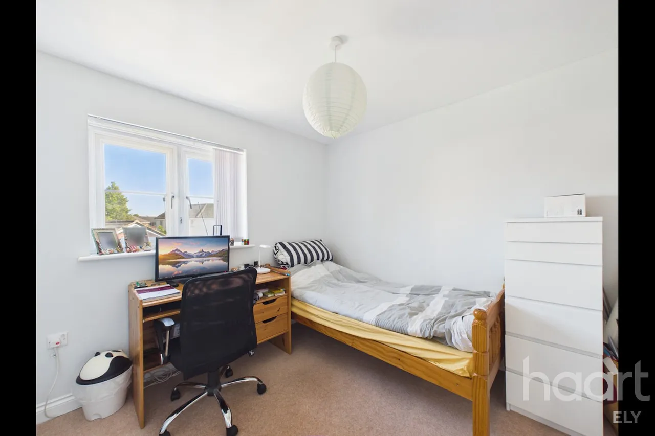 Lapwing Way, Soham, CB7, photo 12