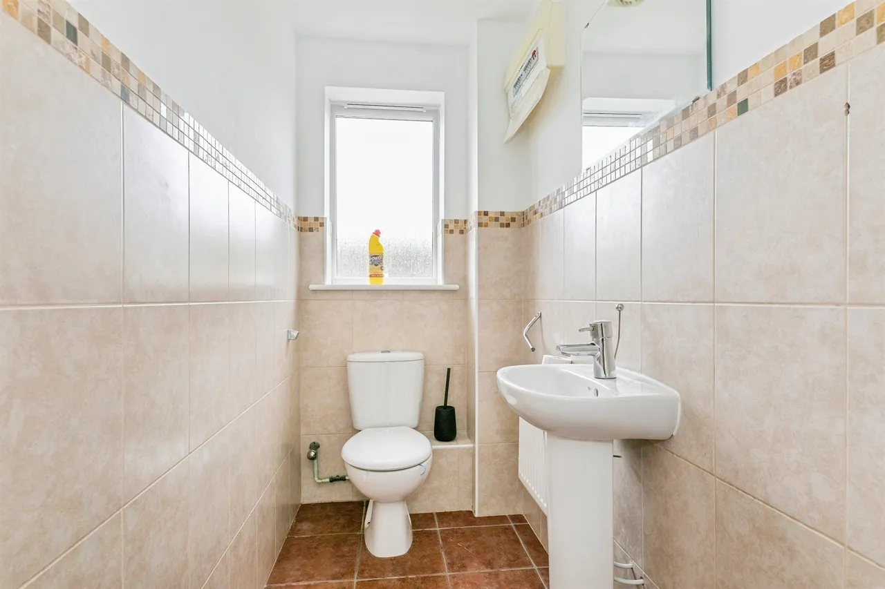 Vickers Way, Upper Cambourne, Cambridge, photo 6