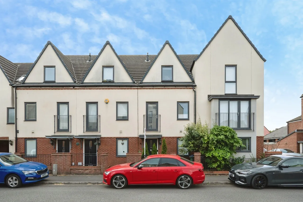 3 bed house for sale — Lyttleton Street, WEST BROMWICH