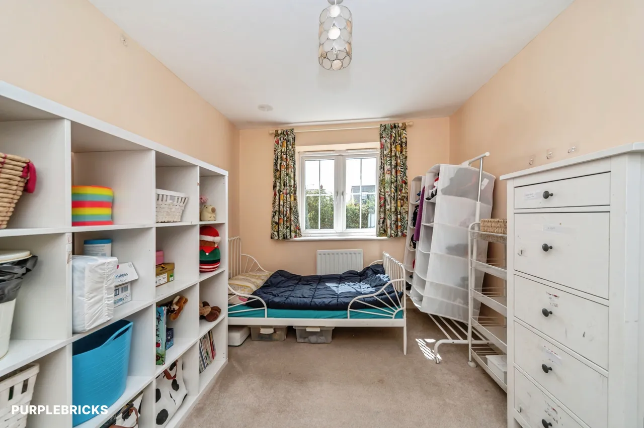 Parrott Grove, Bedford, MK43, photo 13