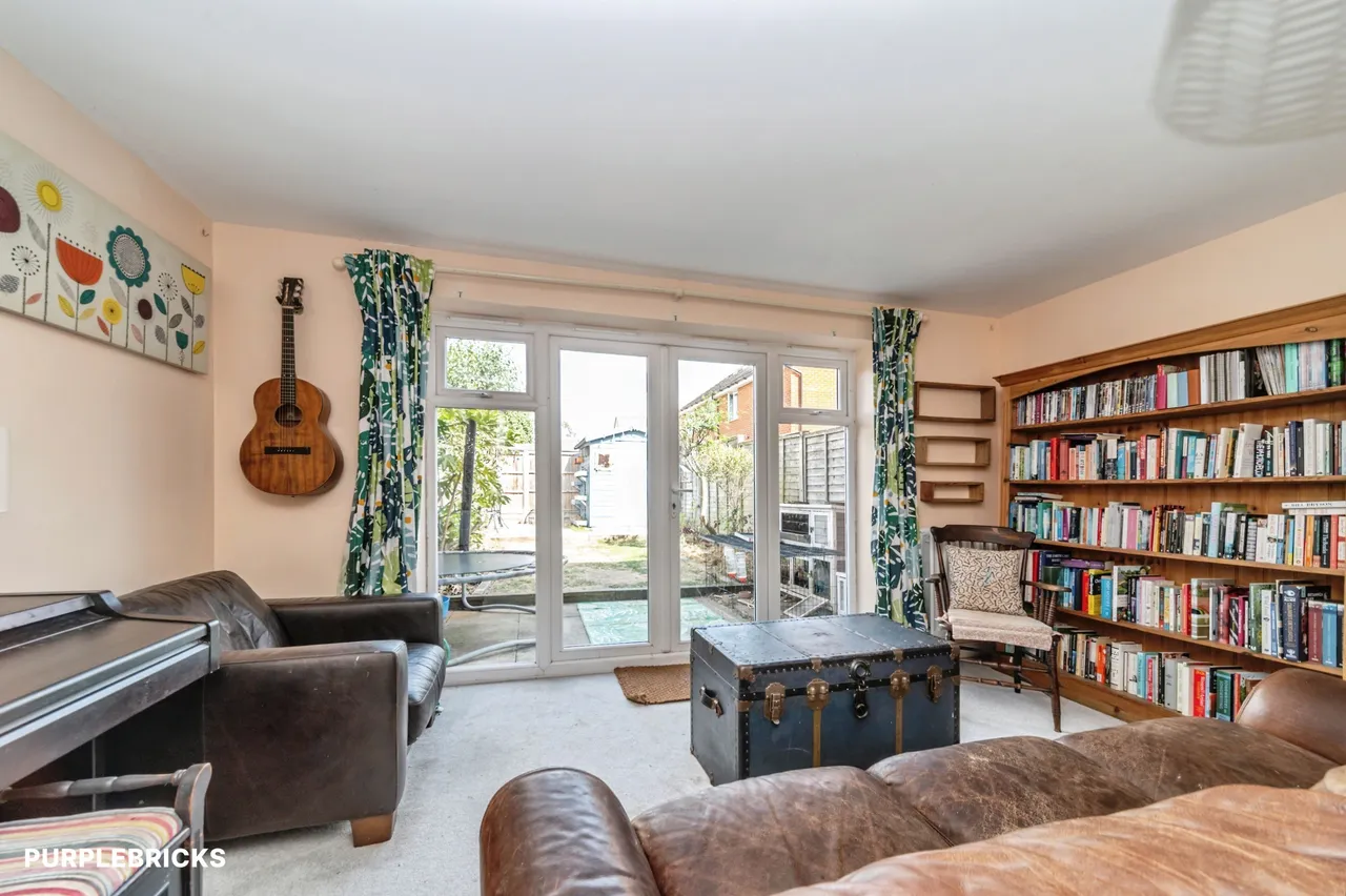 Parrott Grove, Bedford, MK43, photo 4