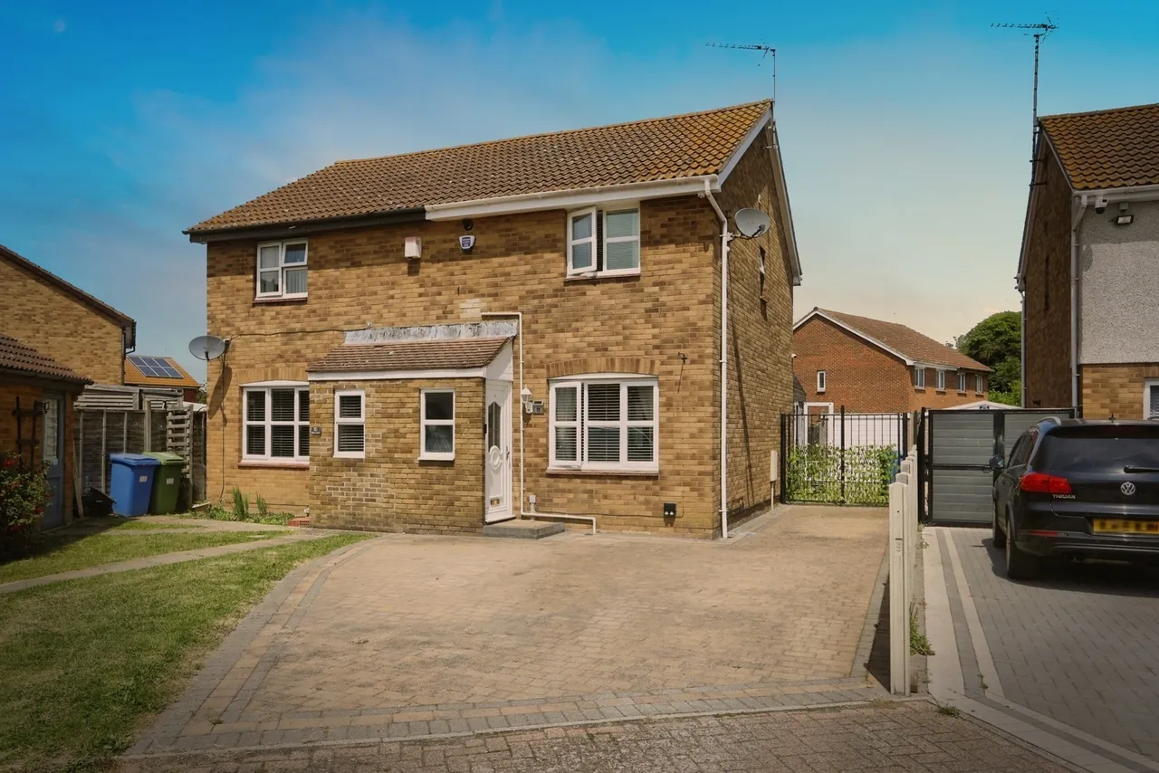 Diligent Drive, Sittingbourne, Kent, ME10, photo 17