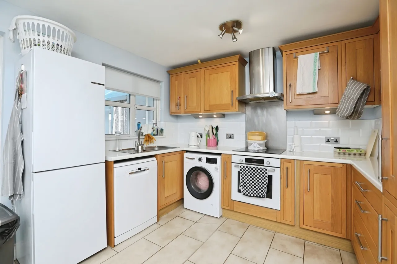 Diligent Drive, Sittingbourne, Kent, ME10, photo 10