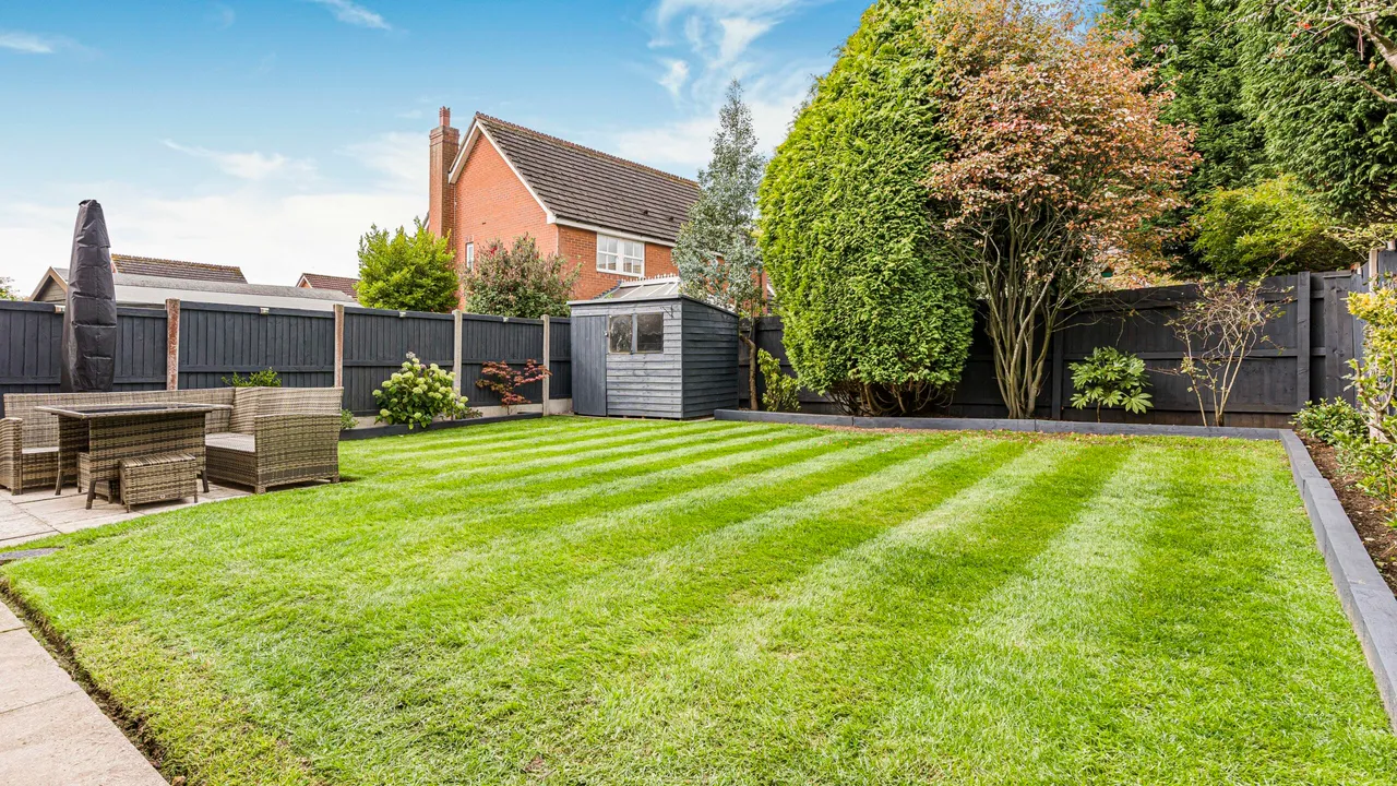 Buckton Close, Sutton Coldfield, Sutton Coldfield, B75 5TF, photo 24