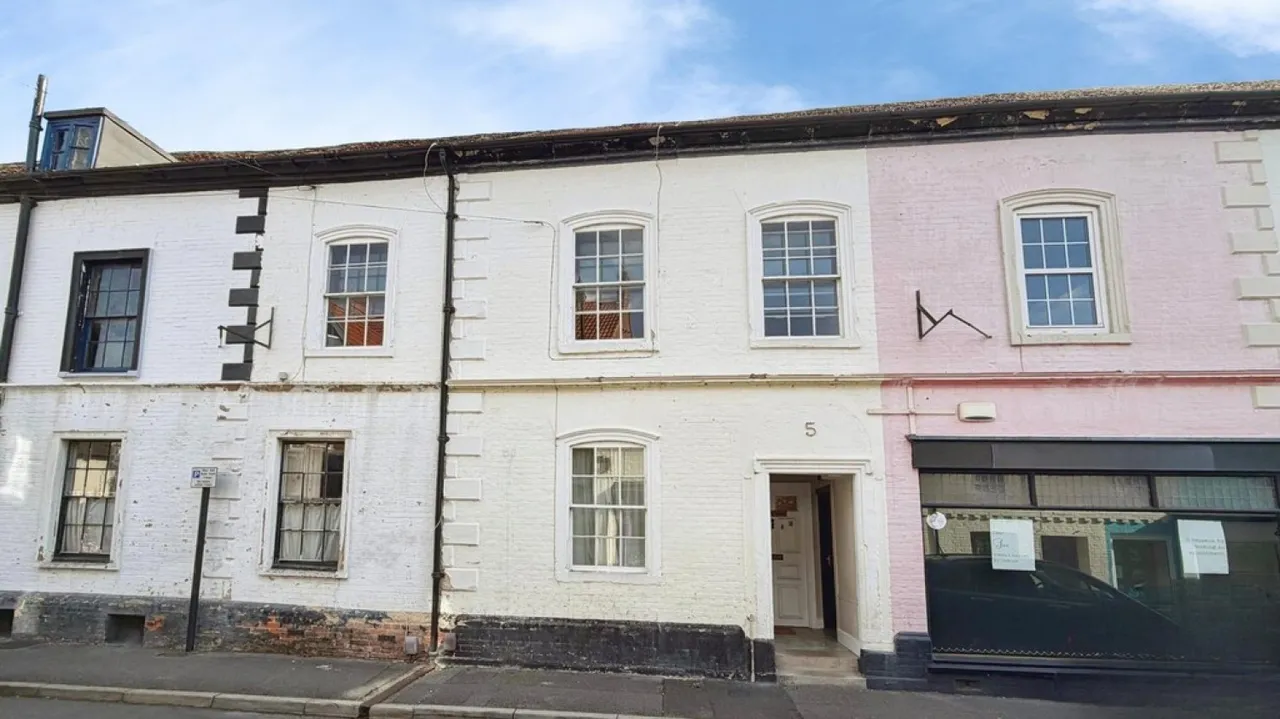3 bed flat to rent, Maristow Street, Westbury, BA13