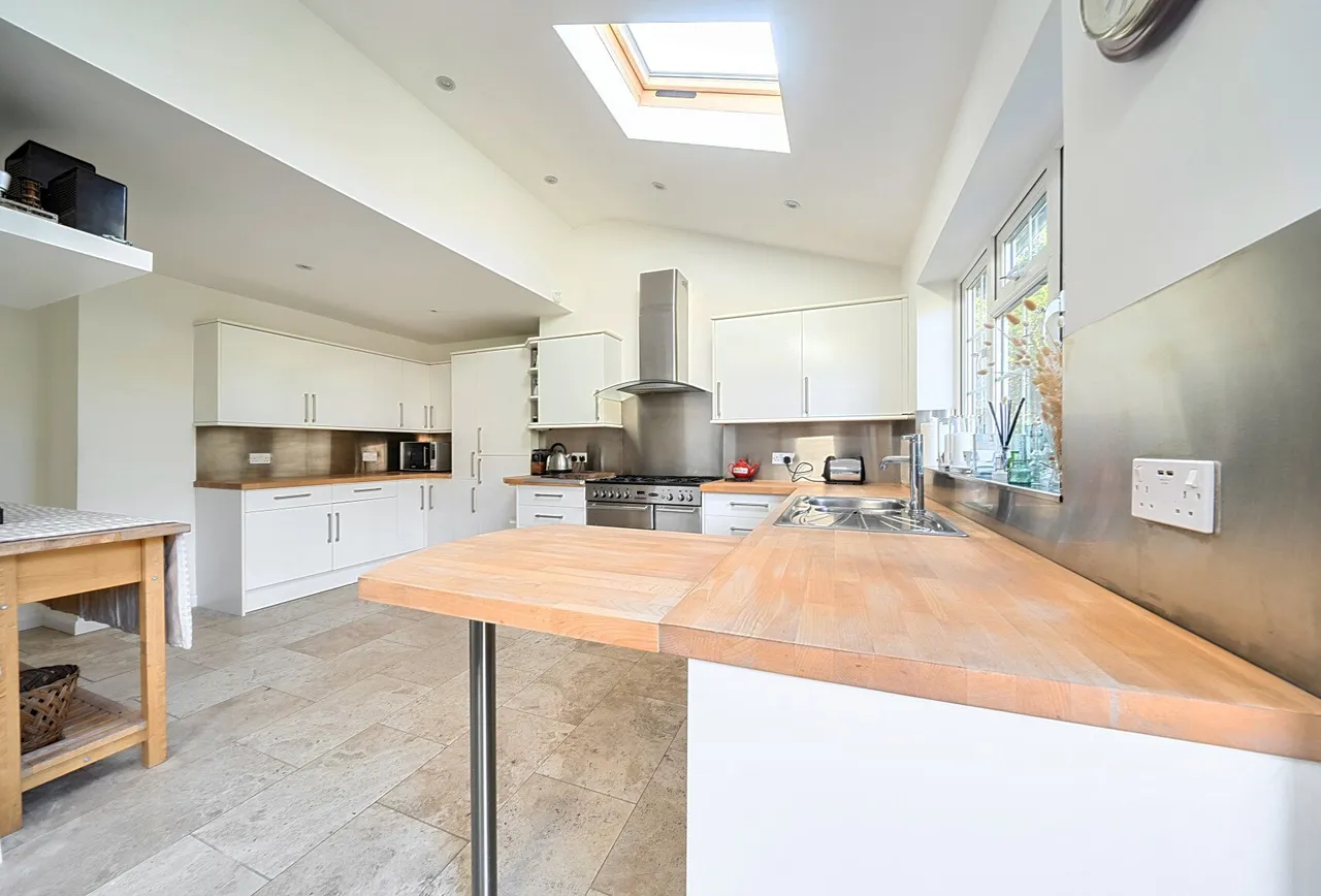Malmesbury Road, Morden, SM4 6HF, photo 10