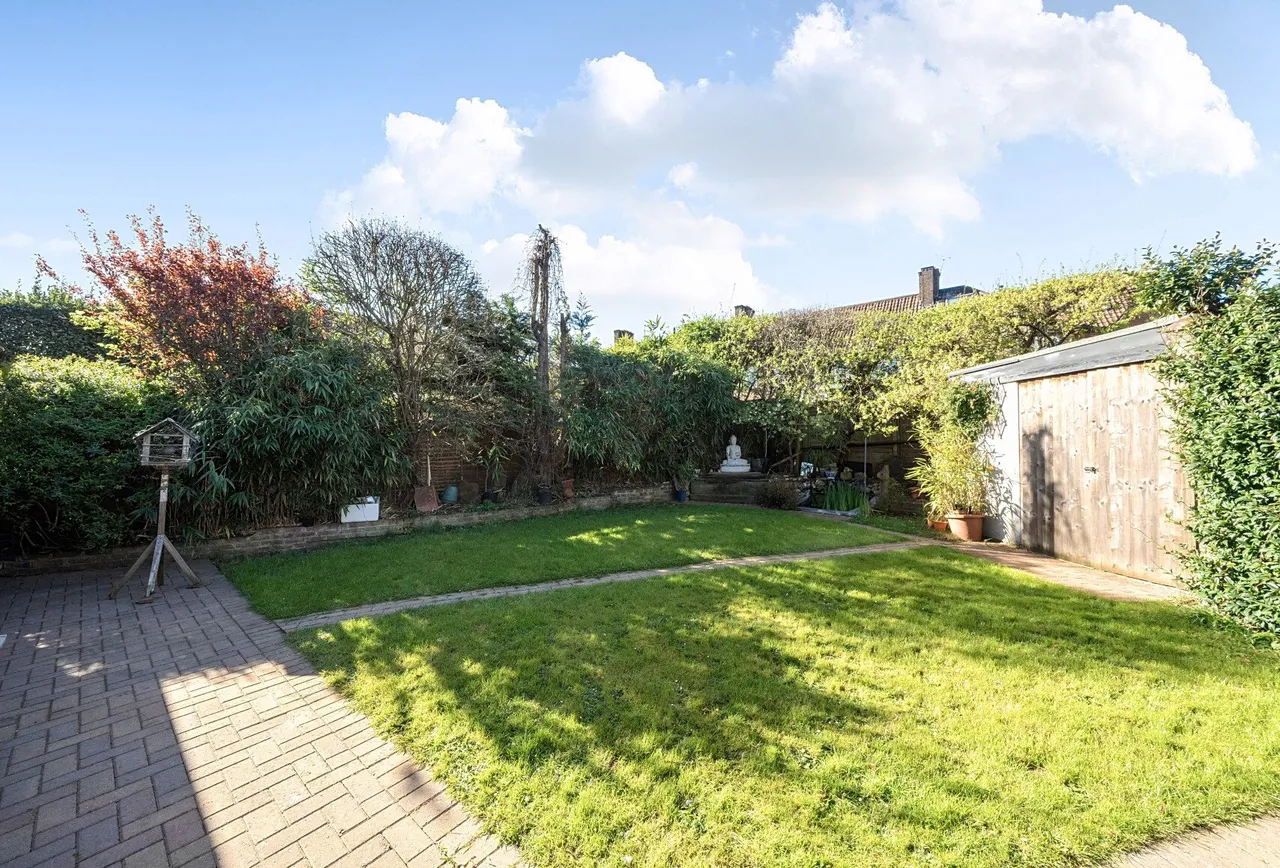 Malmesbury Road, Morden, SM4 6HF, photo 6