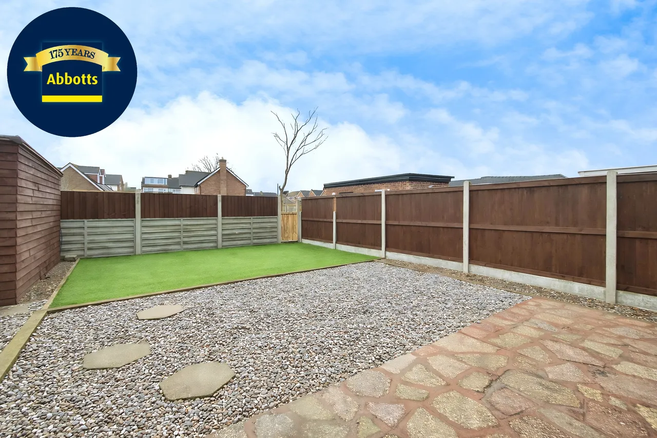 Baddow Hall Crescent, Great Baddow, CM2, photo 7