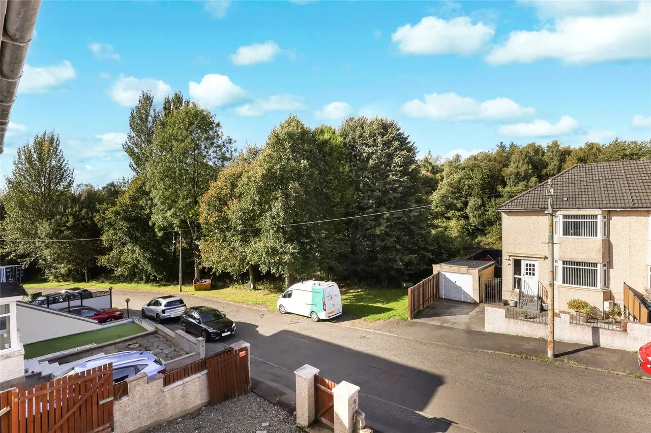 Viewfield Drive, Garrowhill, G69, photo 21
