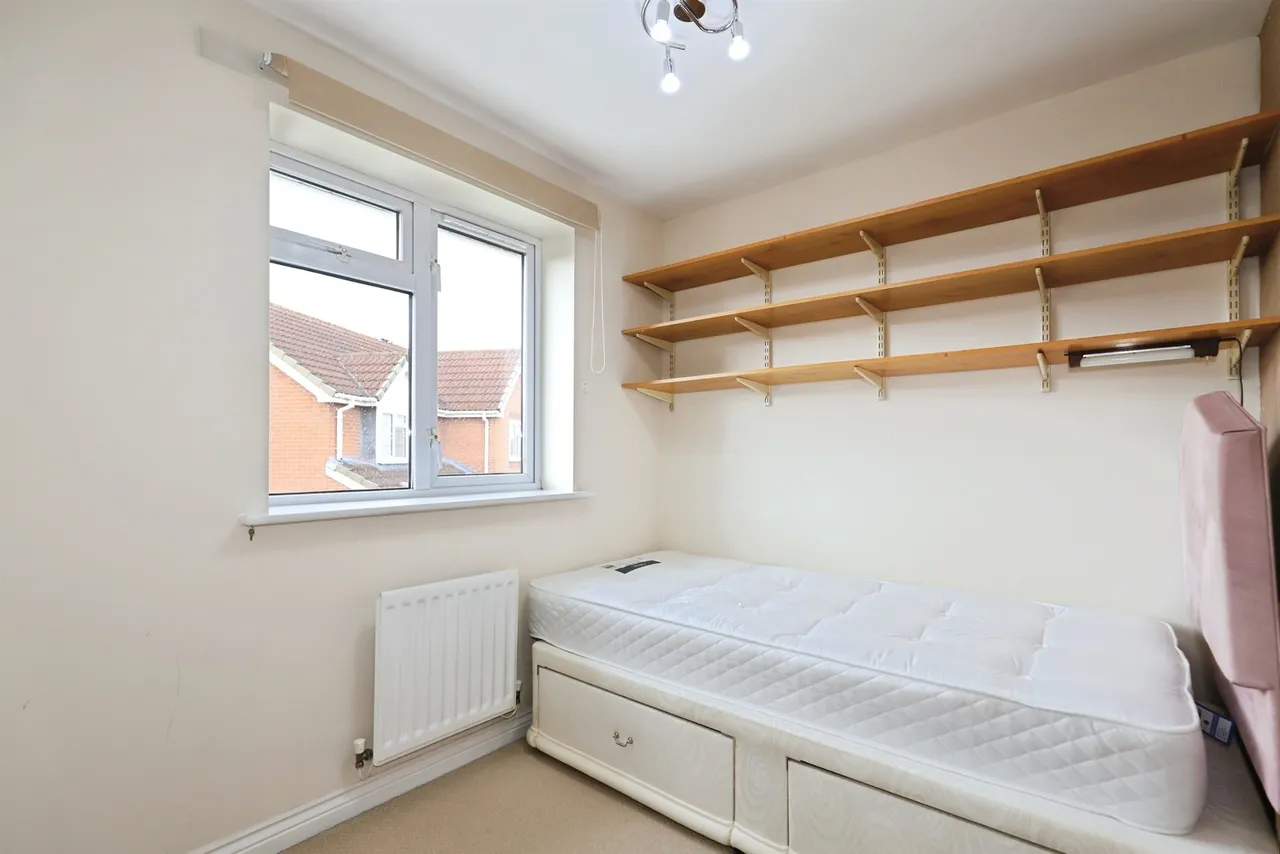 Weston Drive, Bilston, WV14, photo 22