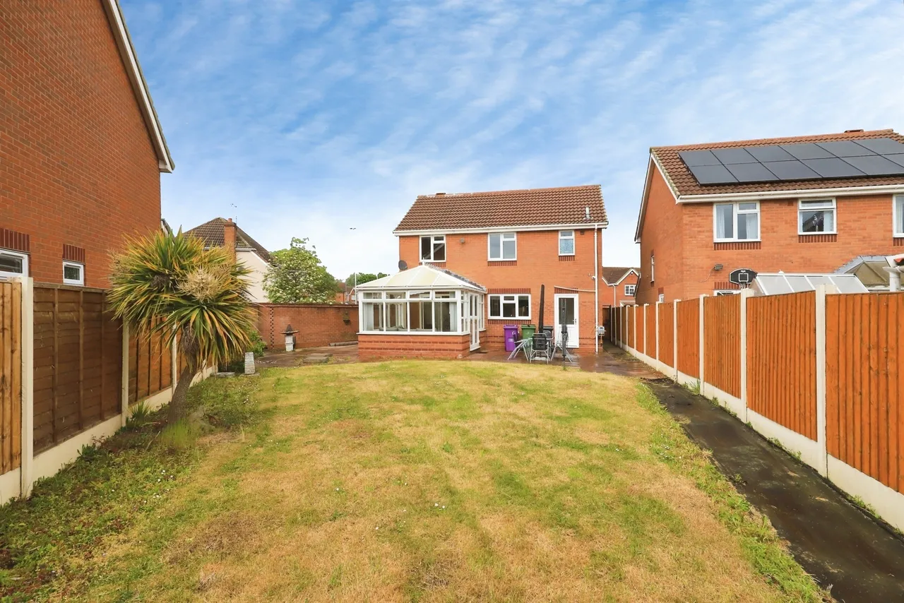 Weston Drive, Bilston, WV14, photo 26