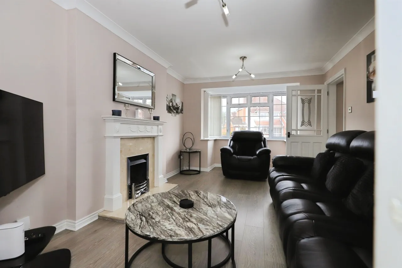 Weston Drive, Bilston, WV14, photo 12