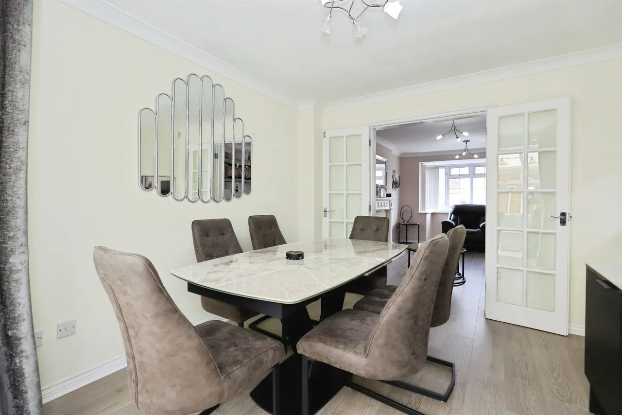 Weston Drive, Bilston, WV14, photo 14