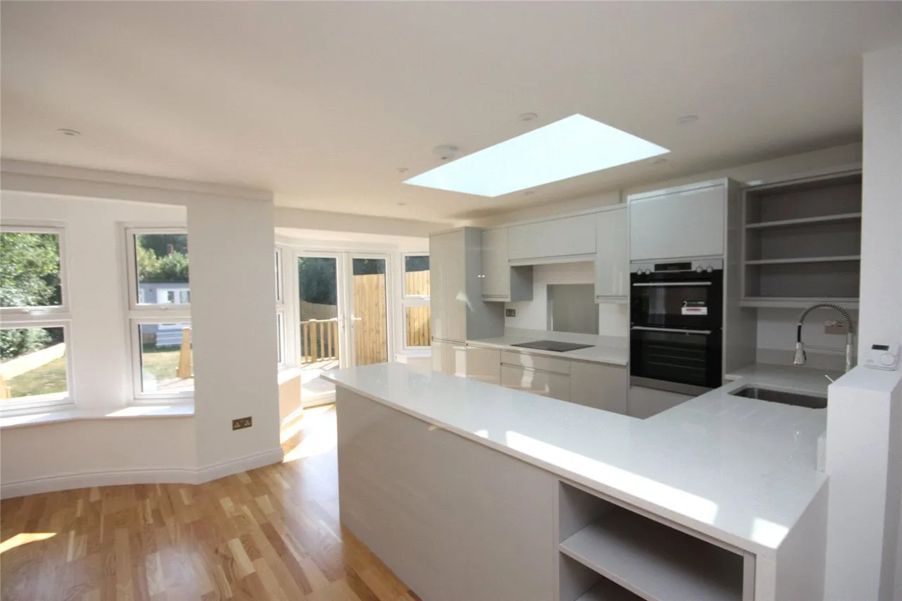 Portchester Road, Bournemouth, BH8, photo 9