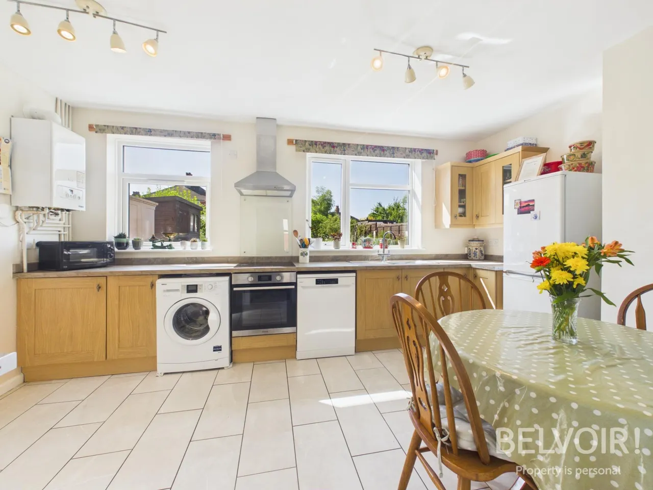 Hollinshead Avenue, Newcastle Under Lyme, ST5, photo 5