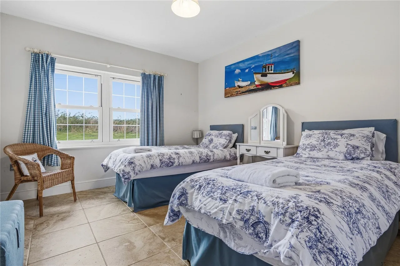 Red Wharf Bay, Pentraeth, LL75, photo 15