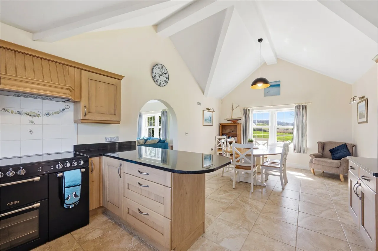 Red Wharf Bay, Pentraeth, LL75, photo 9