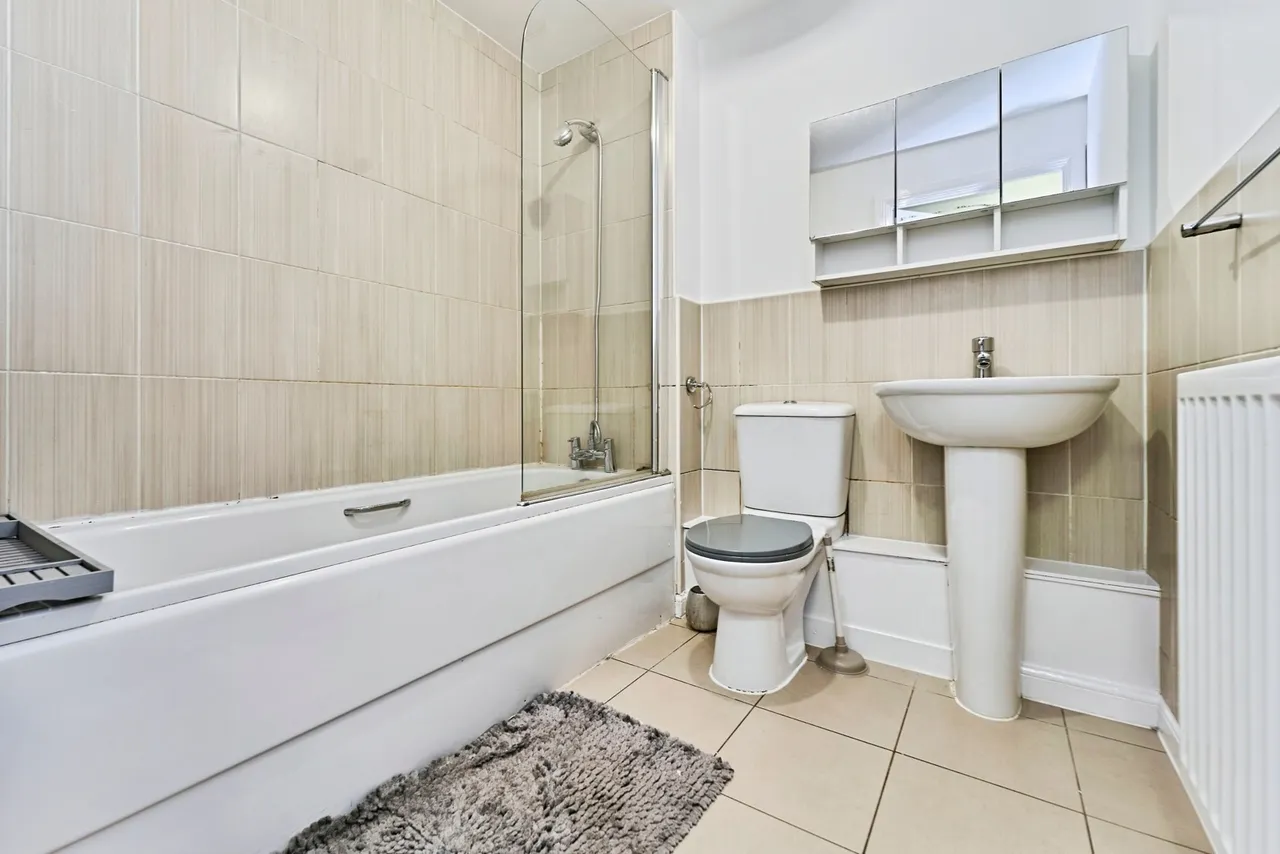 Merton Way, Walsall, West Midlands, WS2, photo 4