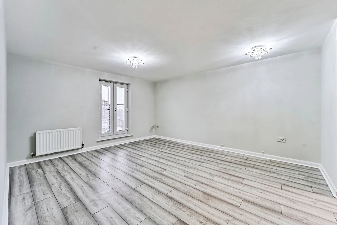 Merton Way, Walsall, West Midlands, WS2, photo 2