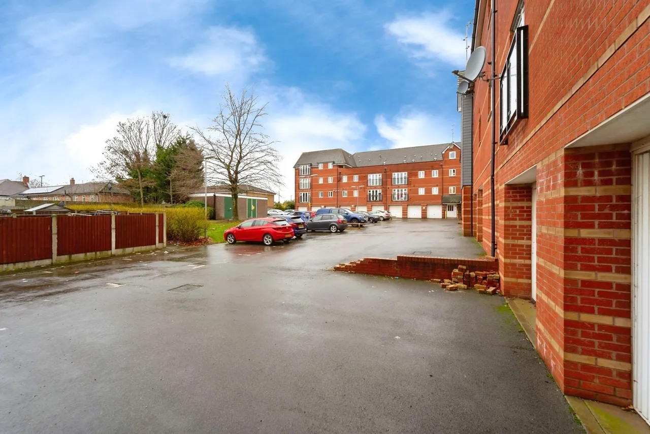Merton Way, Walsall, West Midlands, WS2, photo 19