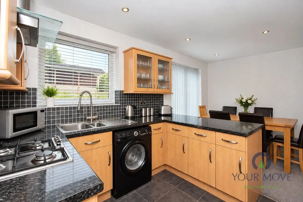 Dalby Crescent, Blackburn, Lancashire, BB2, photo 3