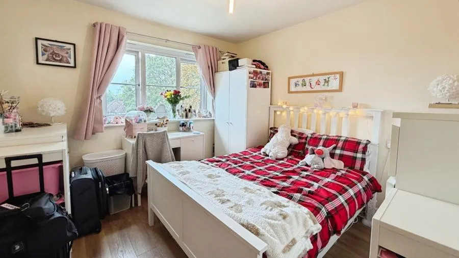 London Road, Newbury, RG14, photo 10