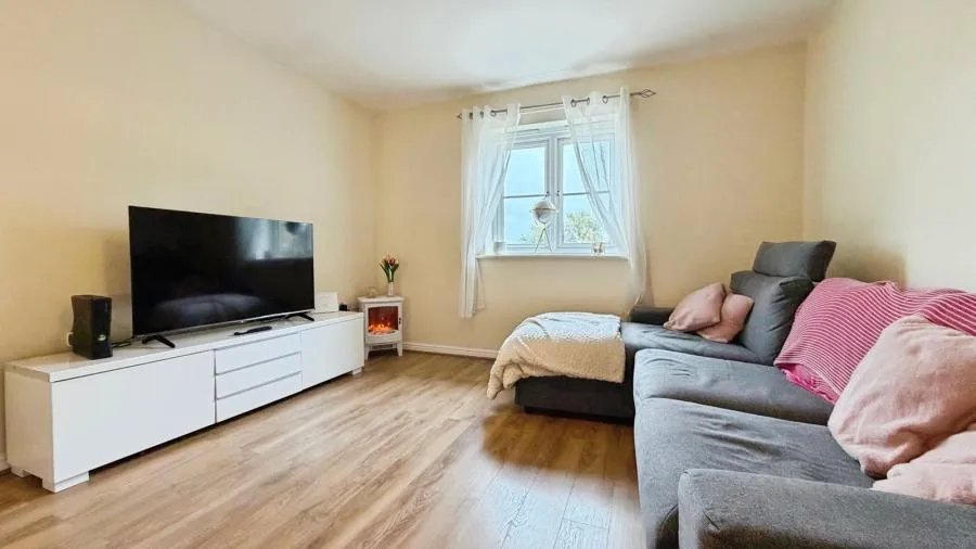 London Road, Newbury, RG14, photo 3