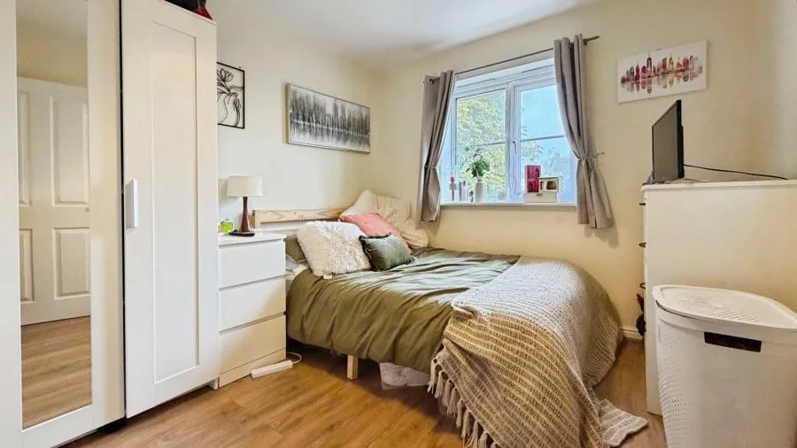 London Road, Newbury, RG14, photo 7