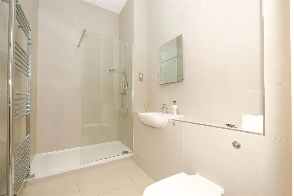 Chestnut Gardens, Baildon, BD17, photo 24