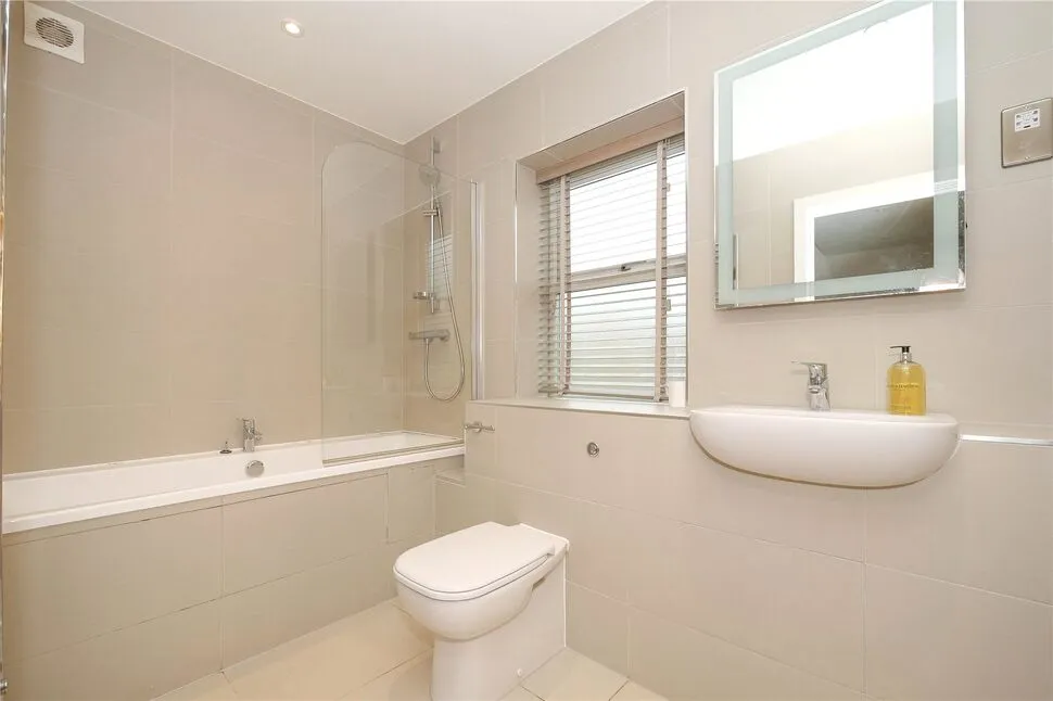 Chestnut Gardens, Baildon, BD17, photo 19