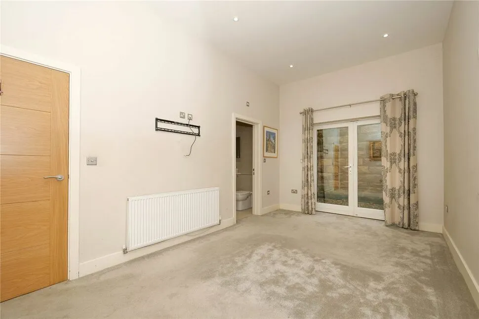 Chestnut Gardens, Baildon, BD17, photo 23