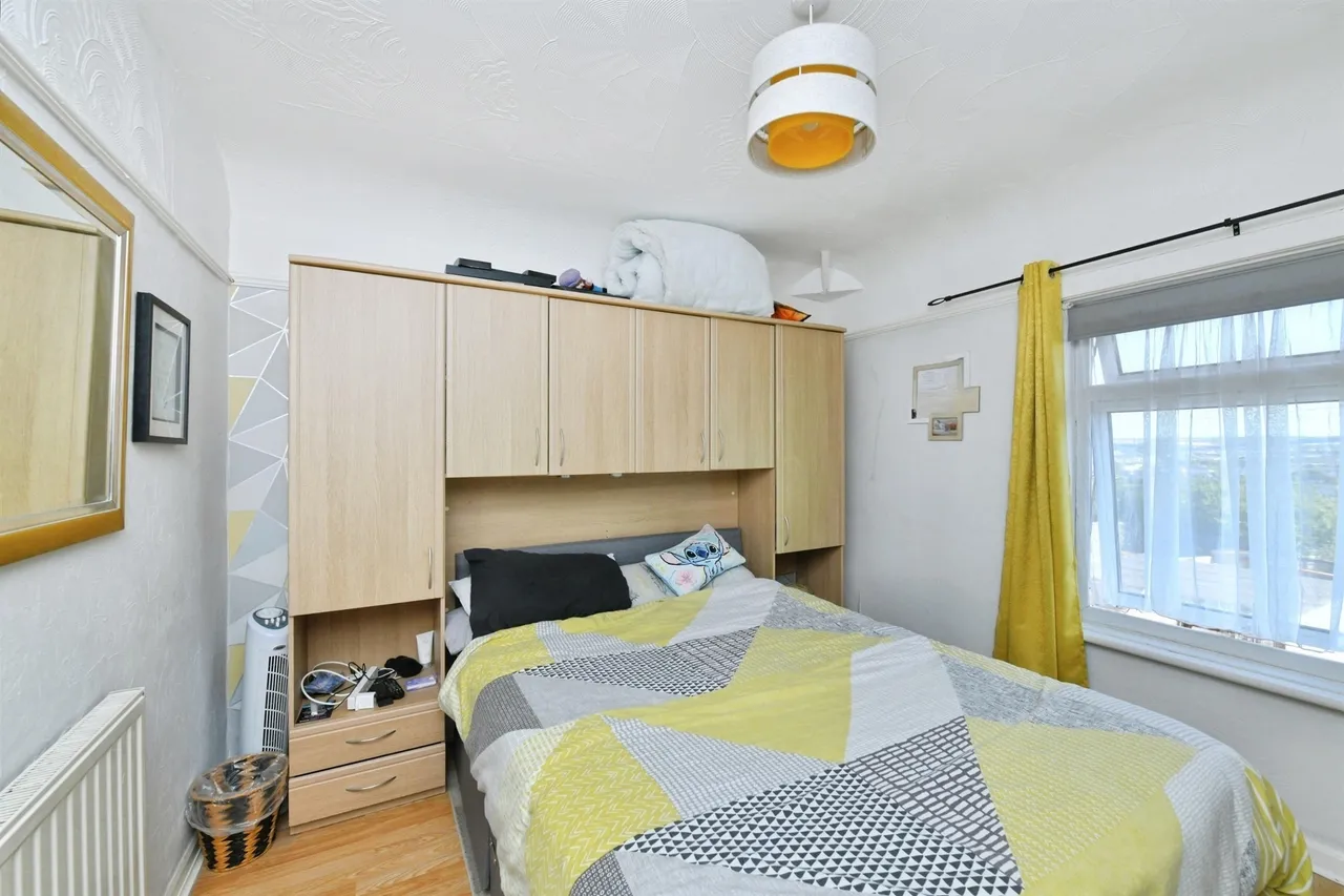 Channel Park Avenue, Plymouth, photo 9