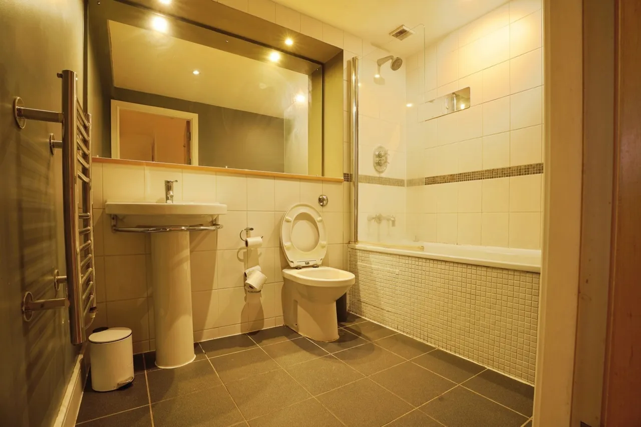 Three Queens Lane, Bristol, BS1, photo 11