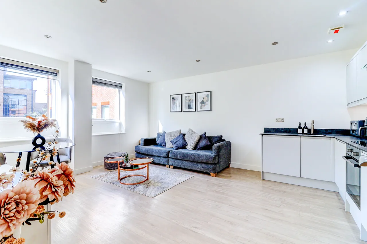 Bellfield Road, High Wycombe, HP13, photo 6