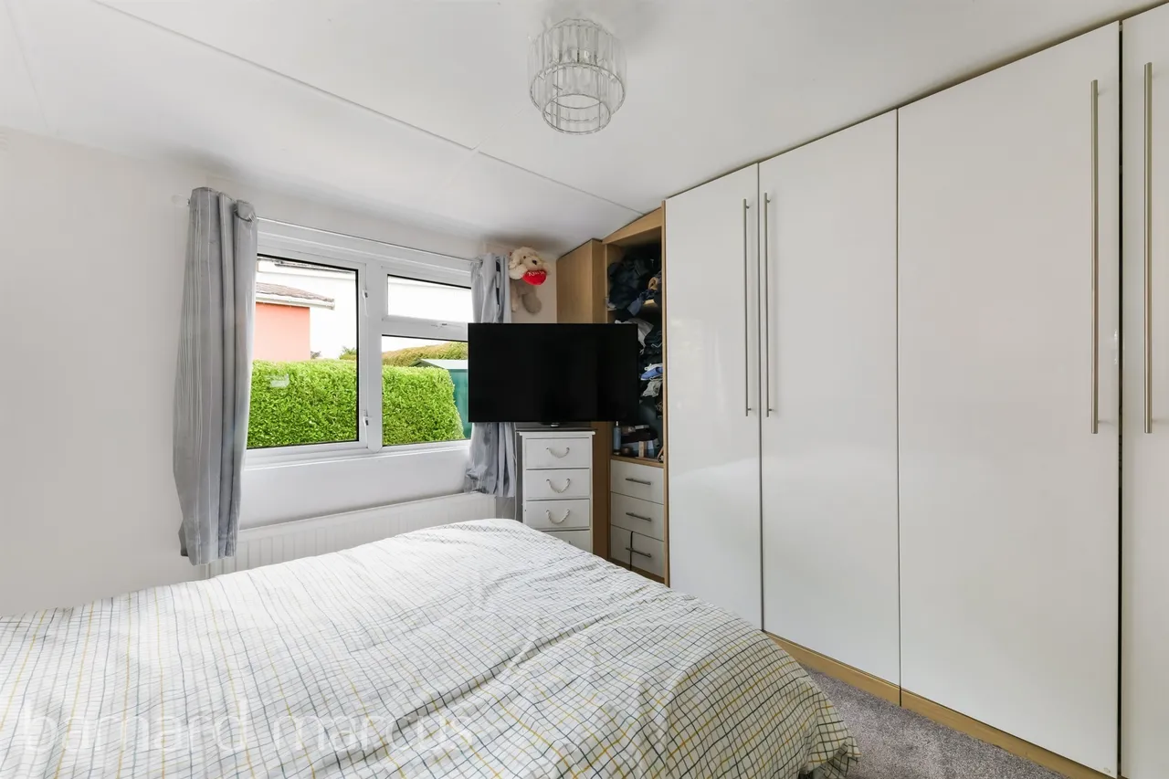 Vann Lake Road, Ockley, Dorking, photo 5