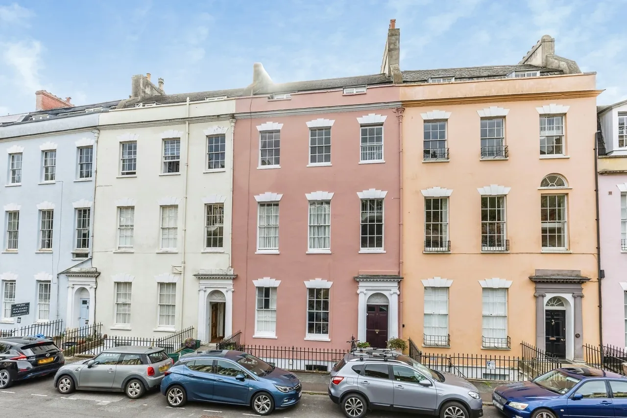 2 bed flat for sale, Cornwallis Crescent, Bristol, BS8