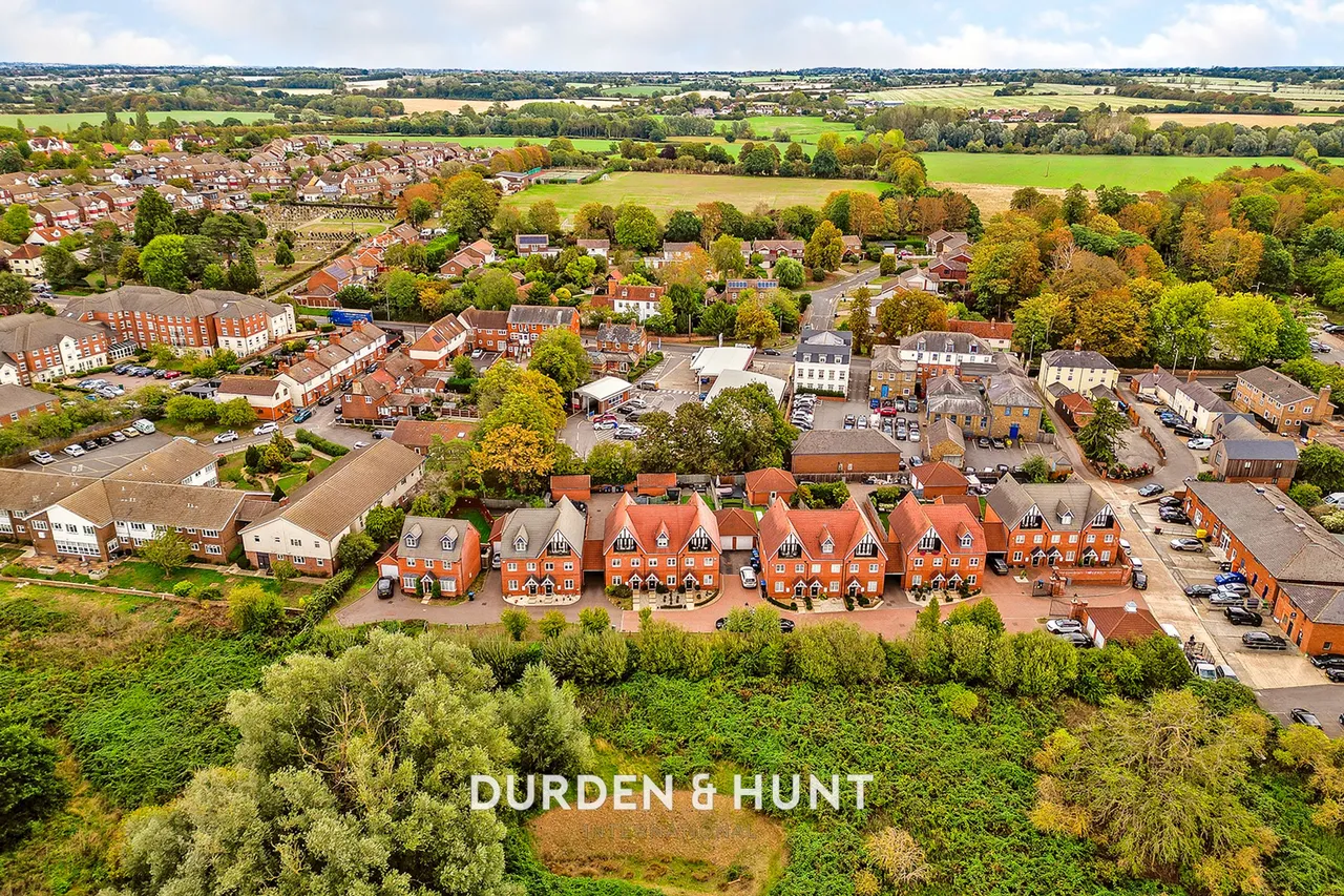 High Street, Ongar, CM5, photo 39