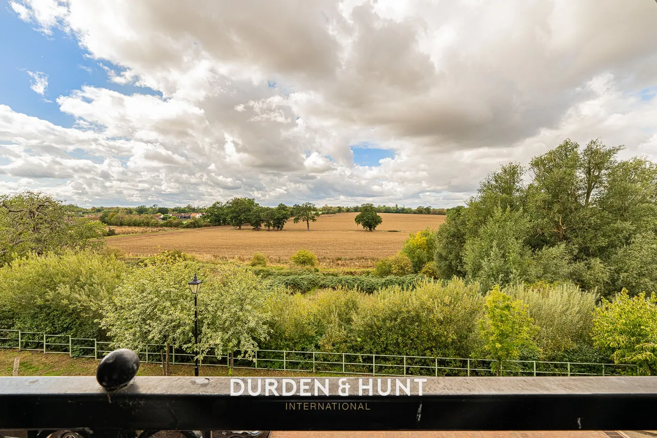 High Street, Ongar, CM5, photo 16