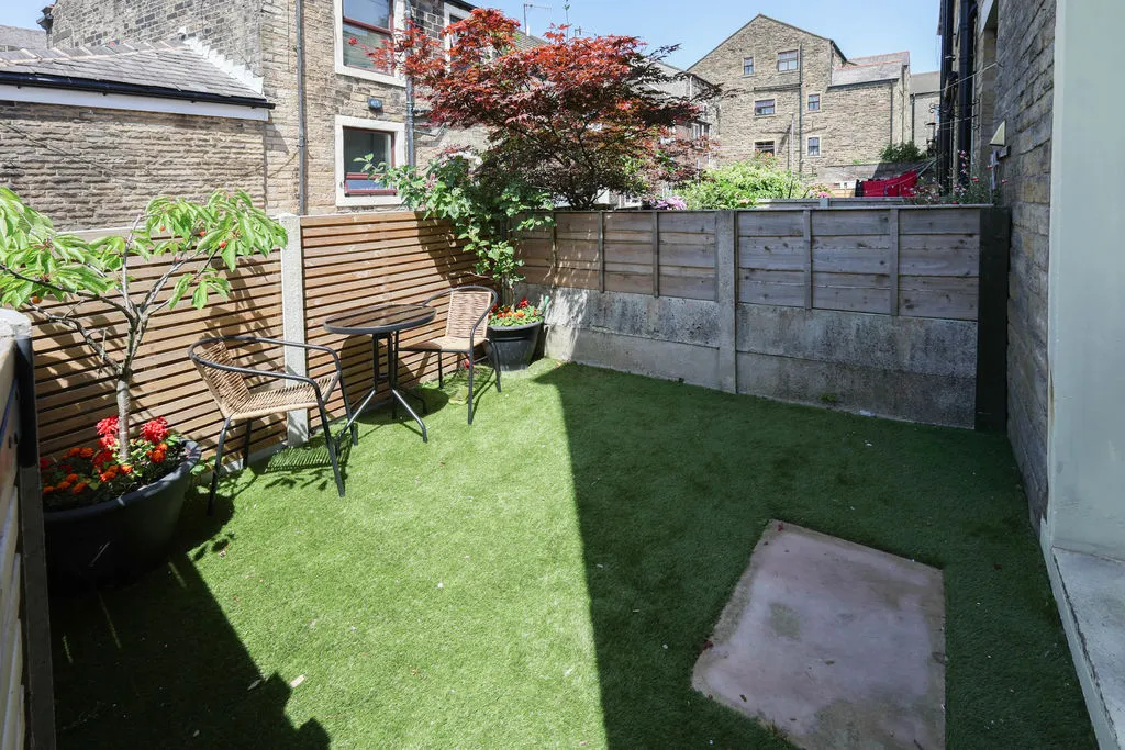 Queen Street, Littleborough, OL15, photo 18